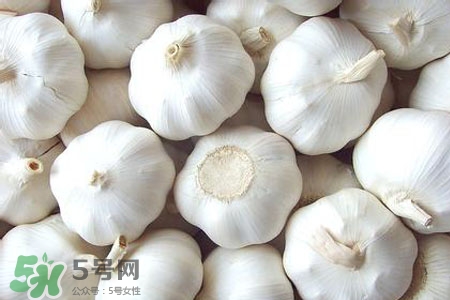 大蒜熱量是多少？吃大蒜會(huì)胖嗎？
