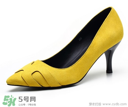 3月份穿什么鞋子？三月份穿什么鞋？