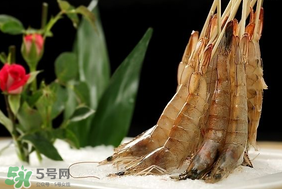 基圍蝦變黑能吃嗎？基圍蝦冷藏變黑能吃嗎？