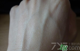 安耐曬金瓶怎么樣？安耐曬金瓶好用嗎？