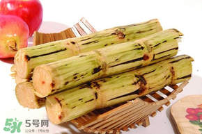 甘蔗削皮后發紅能吃嗎？削皮的甘蔗變紅能吃嗎？