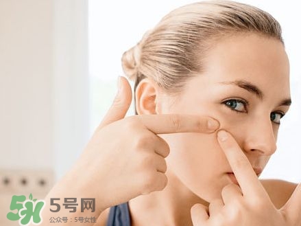 便秘對皮膚有什么影響？便秘對身體有什么危害？
