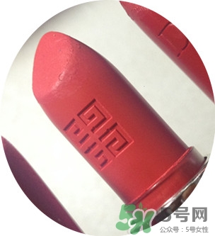 紀梵希小羊皮是啞光嗎？紀梵希小羊皮干不干？