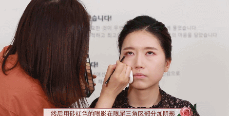 干玫瑰色妝容怎么化？干玫瑰色妝容畫法步驟
