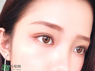 紅棕色適合什么膚色？紅棕色適合黃皮嗎？