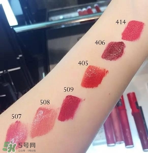 磚紅色和豆沙色的區別 磚紅色和豆沙色哪個好看？
