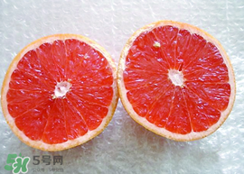 橙子里有紅絲能吃嗎？橙子里有紅絲的是什么？