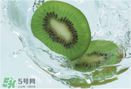 獼猴桃里面的黃芯可以吃嗎？獼猴桃里面變黃了能吃嗎？