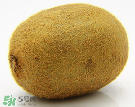 獼猴桃中間白色的能吃嗎？獼猴桃中間的白心可以吃嗎？