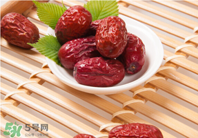紅棗有點(diǎn)苦怎么回事？紅棗發(fā)苦還能吃嗎？