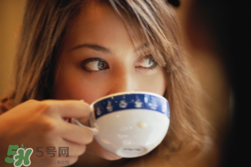 喝減肥茶影響月經(jīng)嗎？喝減肥茶會(huì)推遲月經(jīng)嗎？