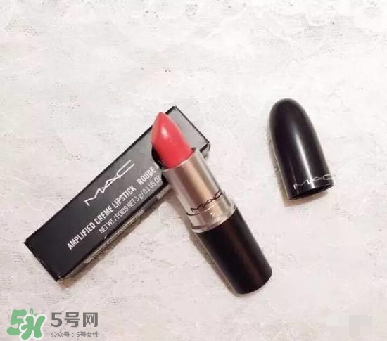 啞光和水潤哪個好？啞光口紅和水潤口紅區別