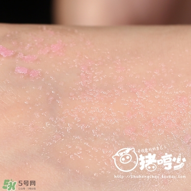 lush唇部磨砂膏保質期是多久？lush唇部磨砂膏過期可以用嗎？