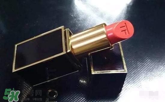 啞光和水潤哪個好？啞光口紅和水潤口紅區別