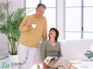 安全期吃避孕藥會怎樣？安全期吃避孕藥月經推遲嗎？