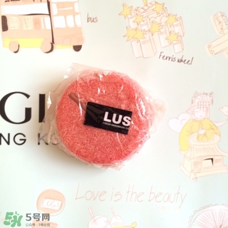 lush小紅帽真假 lush小紅帽洗發皂真假辨別