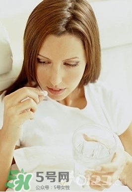 孕期一定要吃葉酸嗎？葉酸吃到什么時候停？