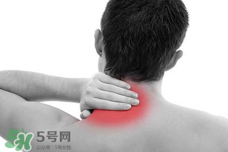 脖子疼和枕頭有關系嗎？脖子痛是因為枕頭的高度嗎？