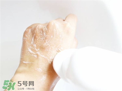 倩碧潔面儀刷頭怎么卸？倩碧潔面儀怎么替換刷頭？