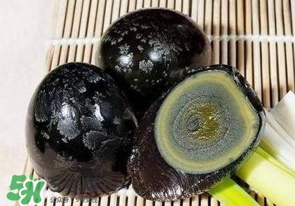 吃皮蛋的好處和壞處?吃皮蛋有哪些好處？