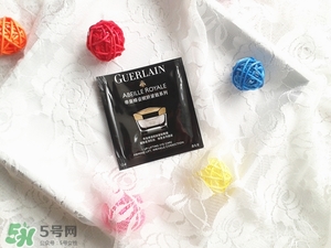 嬌蘭帝皇蜂姿眼霜怎么用？嬌蘭帝皇蜂姿眼霜使用方法
