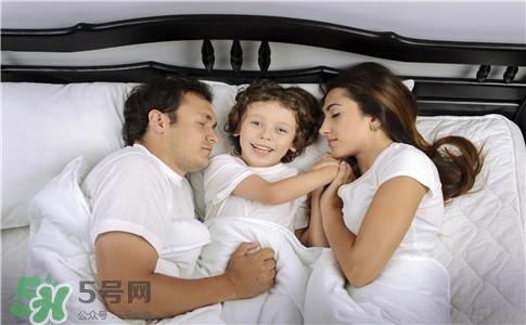 愛愛被孩子撞見怎么辦？愛愛被看到了怎么辦