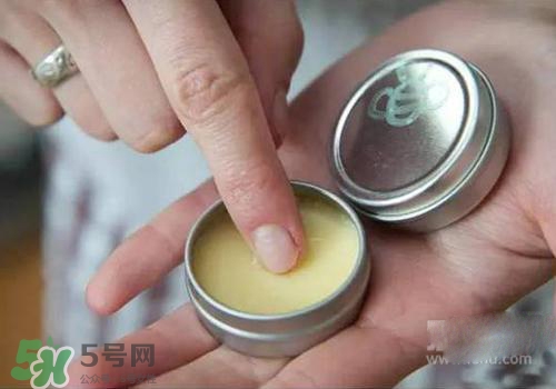 清涼油能消腫嗎？清涼油怎么消腫？