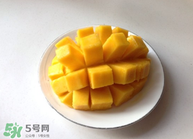 芒果為什么有黑色的絲？芒果里面有黑色的絲能吃嗎？