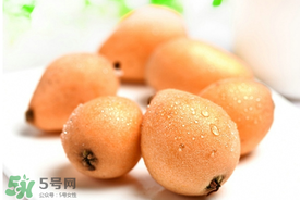枇杷和姜能一起吃嗎？枇杷和生姜能一起煮嗎？