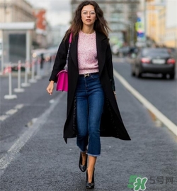 奶奶鞋搭配什么衣服？奶奶鞋搭配什么衣服好看？