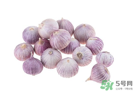 薺菜和大蒜能一起吃嗎？薺菜和蒜頭能一起吃嗎？