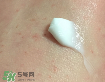 薇諾娜適合什么皮膚？薇諾娜適合敏感肌嗎？