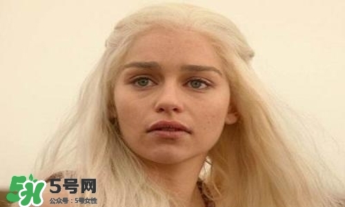臉色發(fā)黃是什么原因？臉色發(fā)黃吃什么調理更好？