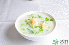 薺菜可以煮粥嗎？薺菜粥怎么做好吃？