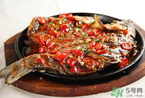 薺菜和鯽魚能一起吃嗎？薺菜和鯽魚一起吃會流產嗎？