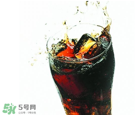 孕婦可以喝可樂嗎？孕婦喝可樂對胎兒有影響嗎？