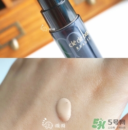 cpb粉底液和粉霜哪個好？cpb粉底液和粉霜區別