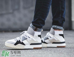adidas originals aw聯(lián)名最新款多少錢？阿迪達(dá)斯三葉草aw聯(lián)名發(fā)售價(jià)格