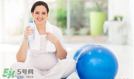 頸椎不好可以練習普拉提嗎？頸椎不好可不可以練習普拉提