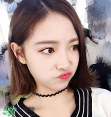 中分短發發型圖片女 女生中分短發發型