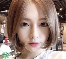 中分短發發型圖片女 女生中分短發發型