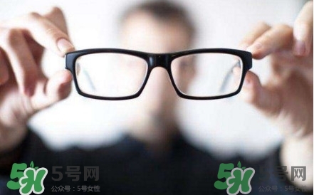 近視眼吃什么對眼睛好？近視眼吃什么好