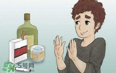 經(jīng)常胃痛會(huì)不會(huì)得胃癌？經(jīng)常胃痛會(huì)引起胃癌嗎