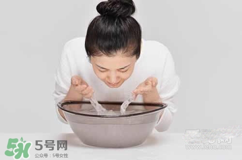 玫瑰水可以天天用嗎？玫瑰水多久用一次比較好？