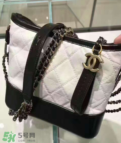 香奈兒gabrielle手袋怎么買？chanel gabrielle手袋在哪里買？