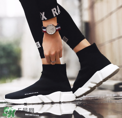 今年流行乾隆皇帝的鞋是什么鞋？乾隆皇帝的鞋就是襪子鞋嗎？