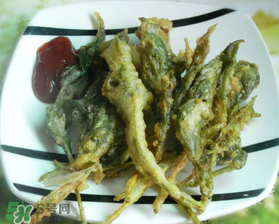 香椿魚如何炸的酥脆？炸酥脆香椿魚兒怎么做？