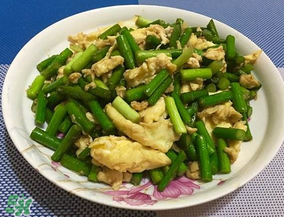 蒜苗能和雞蛋一起吃嗎？蒜苗可以炒雞蛋嗎？