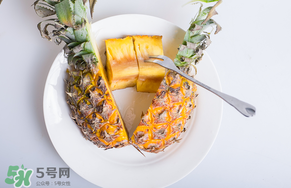 花甲和菠蘿能同吃嗎？吃完花甲能吃菠蘿嗎？