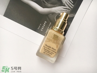 粉底液為什么會搓泥？粉底液搓泥的原因